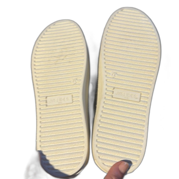 J/Slides Hilton Laser Metallic Low Cut Leather Sneakers Size 7 1/2 - Picture 7 of 10